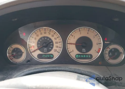 2002 Chrysler Town & Country Lxi from USA, damaged, VIN 2C4GP54L42R700687